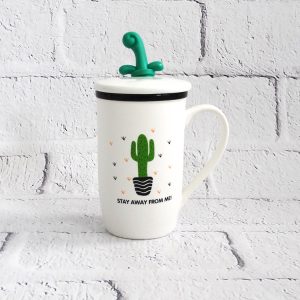 kubek ceramiczny z pokrywką i łyżeczką kaktus