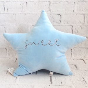 poduszka dekoracyjna gwiazdka niebieska dla dzieci